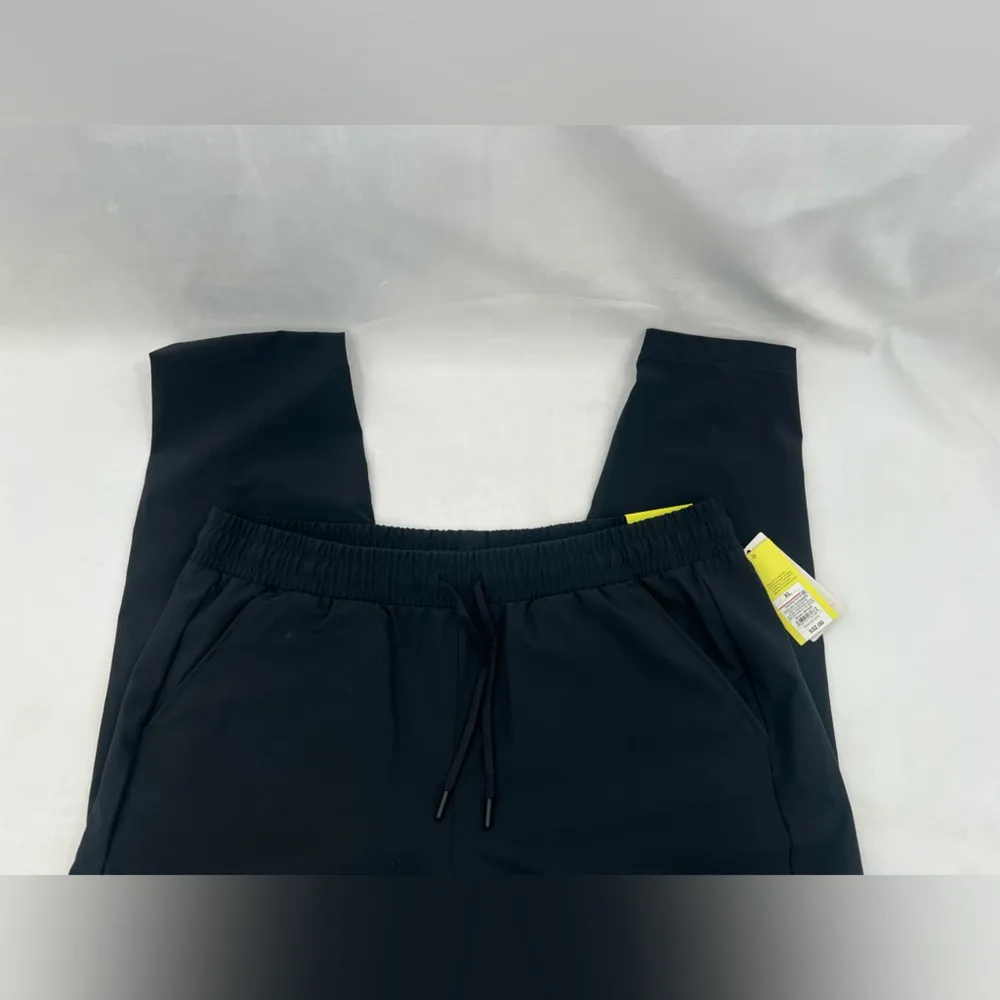 All in Motion High-Rise taper Pant XL - Image 7