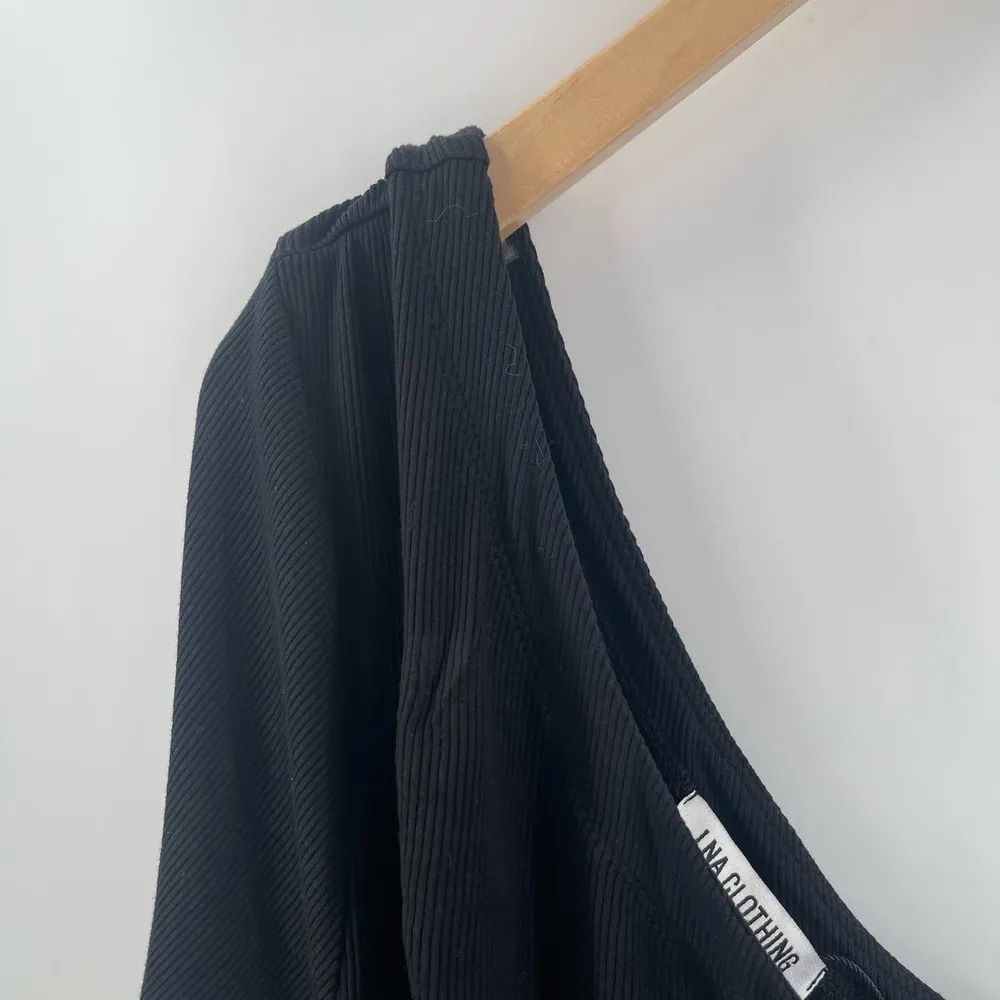 LNA CLOTHING Dress Size 1X Plus Size Milou One Shoulder Ribbed Black Curvy NWT - Image 8
