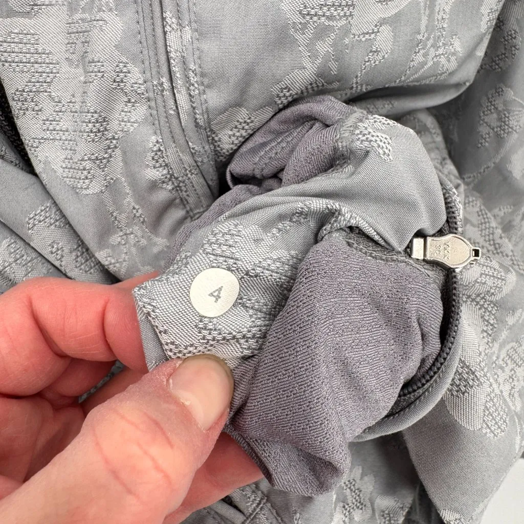 Lululemon Full Zip Lightweight Travel to Track‎ Jacket Womens 4 XS Purple Gray - Image 10
