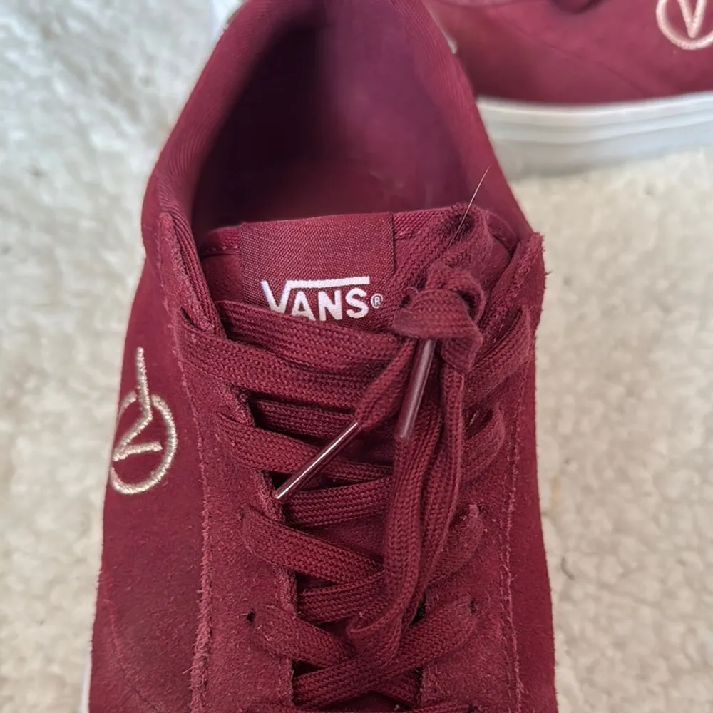Vans Burgundy Sneakers with White Soles - Image 2