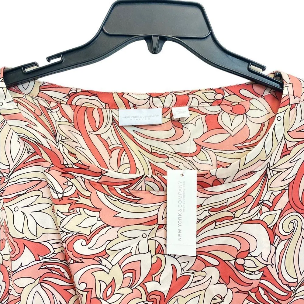 Women’s XS NY & Co Pink Cream Ruched Side Tie Top Blouse - Image 3