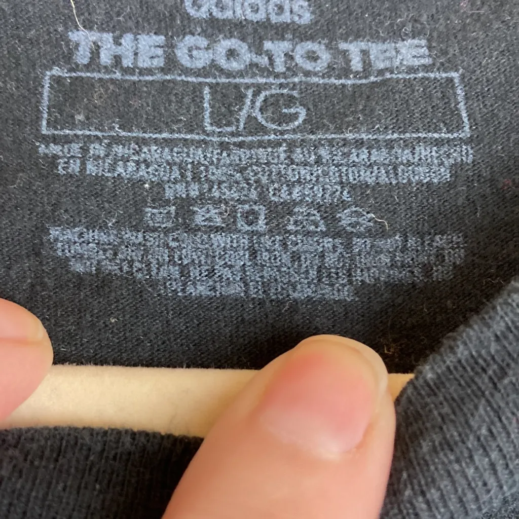 Adidas Black with White & Floral Adidas Logo Short Sleeve Shirt A215 - Image 3