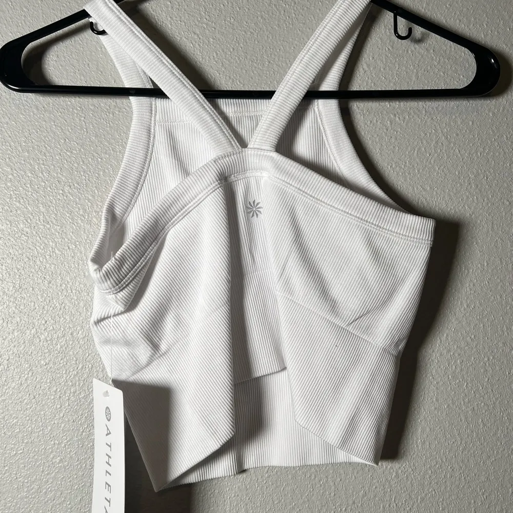 NWT ATHLETA AURORA SEAMLESS HIGH NECK V-BACK TANK - Image 6