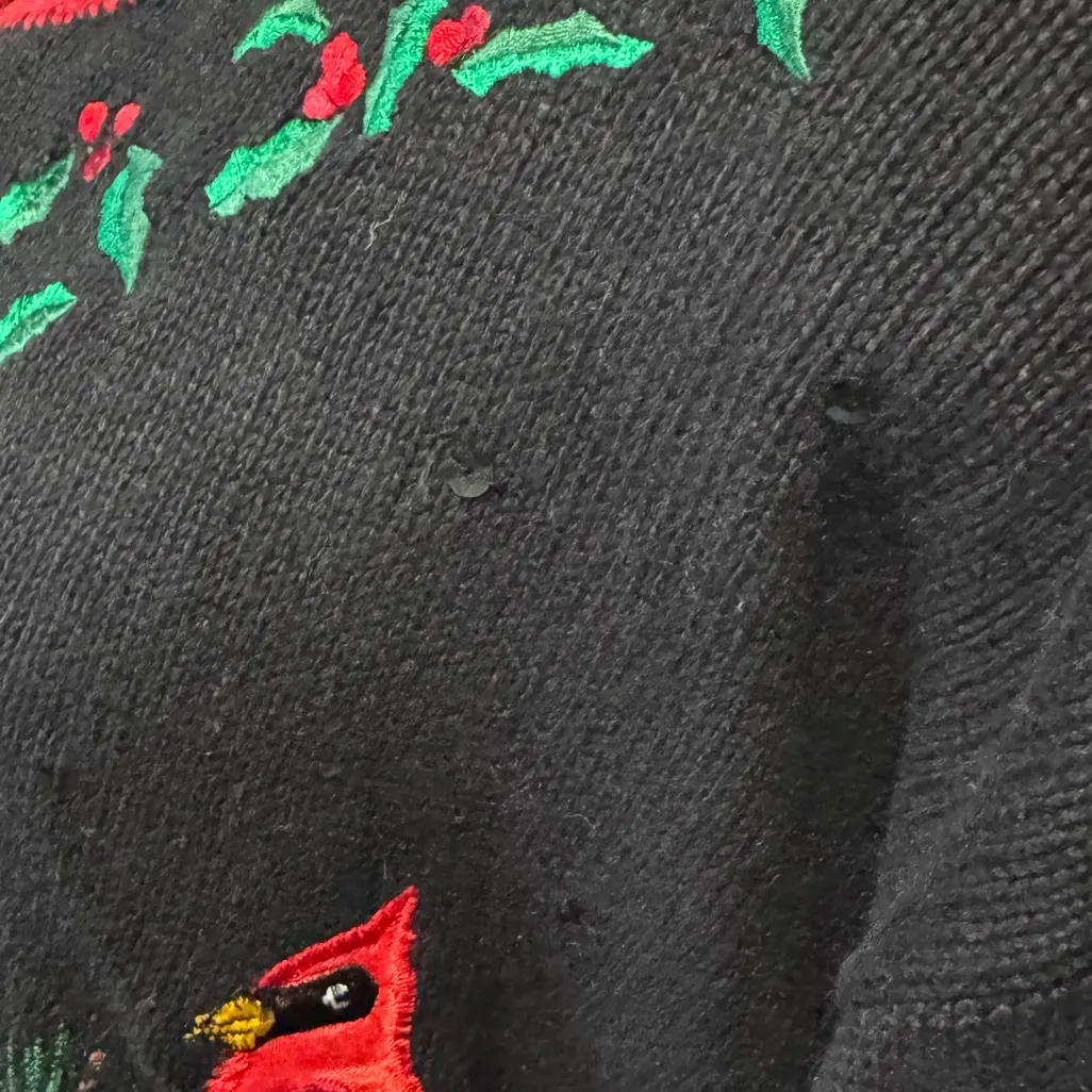 Vintage Holiday Cardinal Sweater Black Red Festive Embroidered women’s large - Image 5