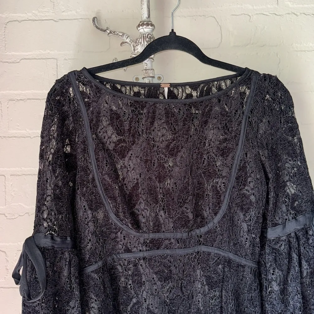 Free People dress Ruby Lace embossed black velvet no slip liner xs - Image 4