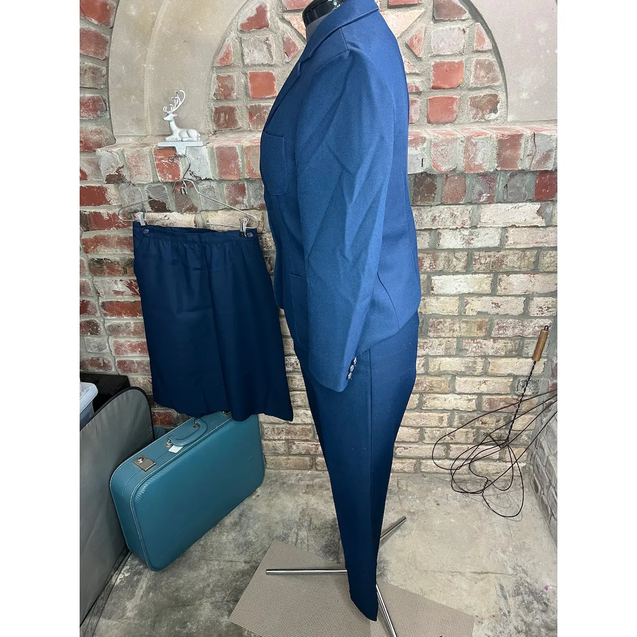 suit straight skirt wide leg pant blazer 1980s navy blue Size 14 - Image 8