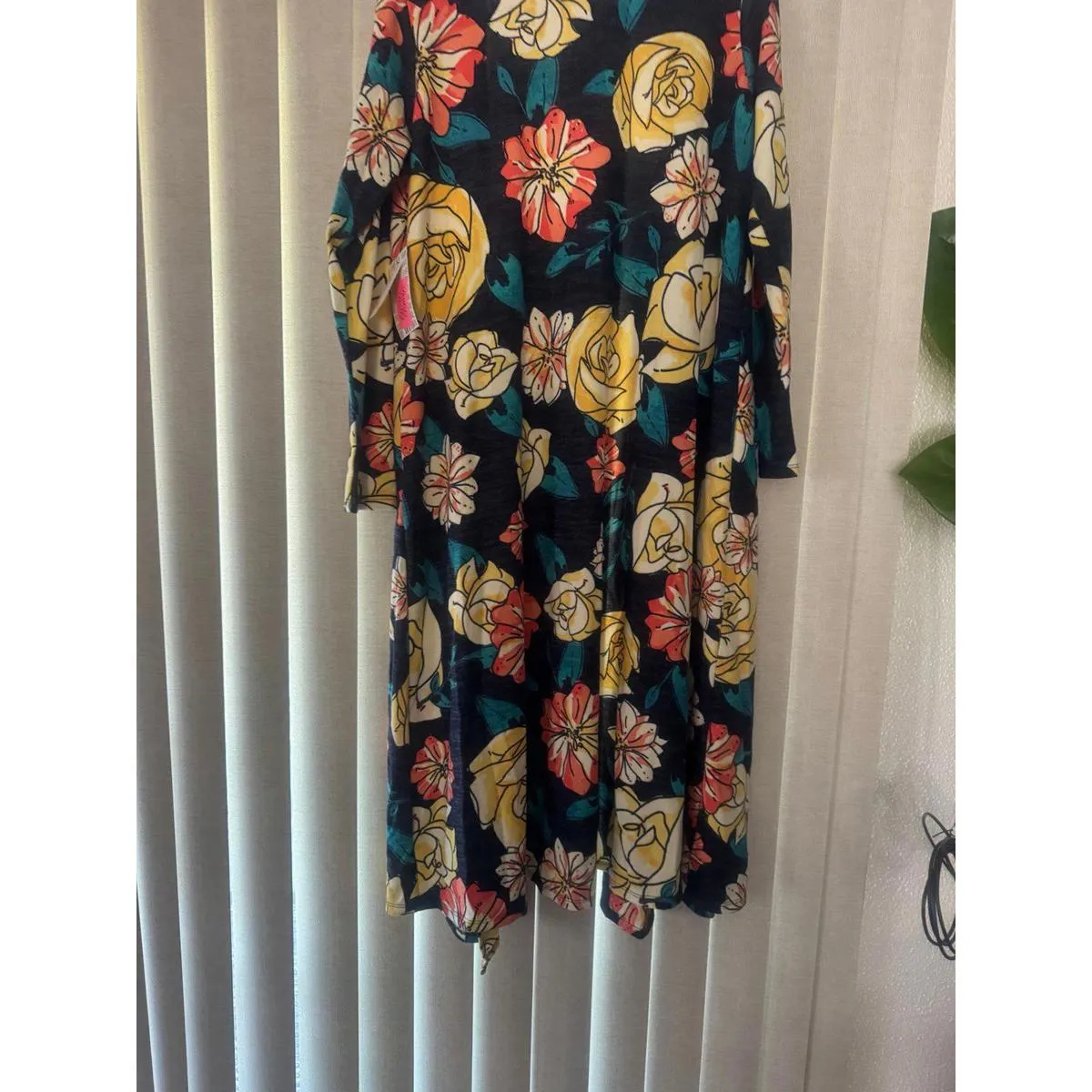 LULAROE Floral Print Cardigan - Image 4