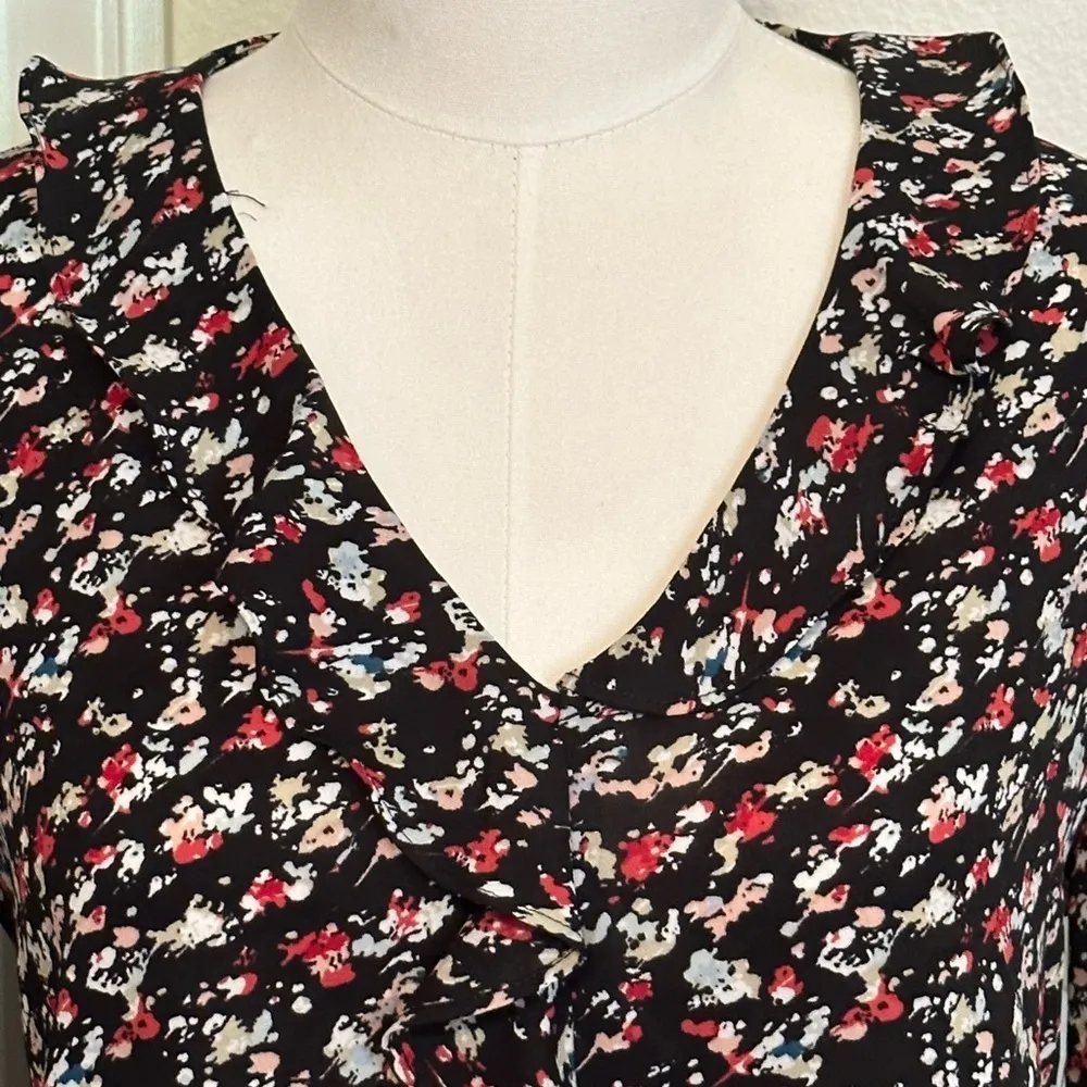 Vince Camuto Black with Multicolored Pattern Size Medium NWT - Image 10