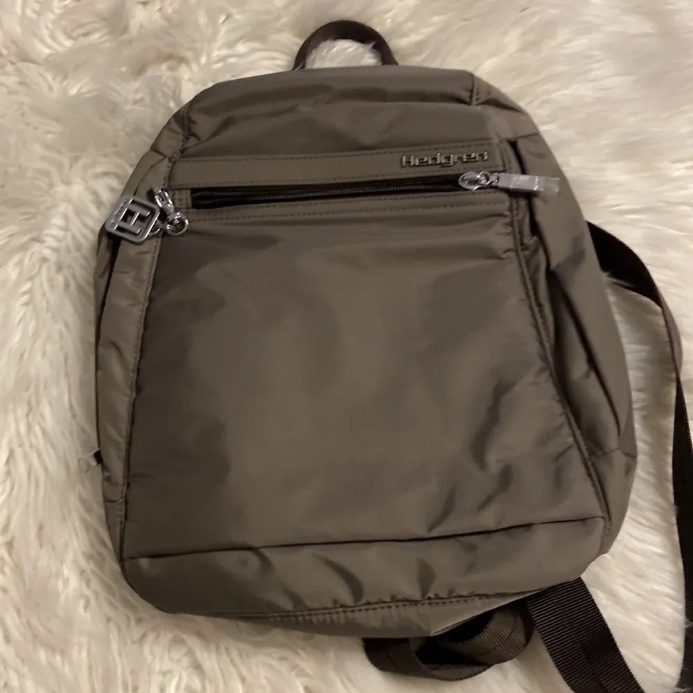 HEADGREEN MED Backpack see all photos for measurements and color BNWOT Gray - Image 12