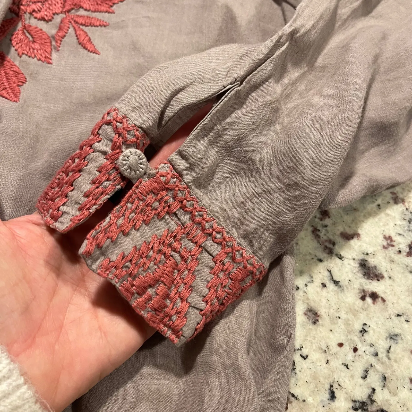 JOHNNY WAS Josiane Button Down Blouse Handkerchief Linen Grey Embroidered Small - Image 7