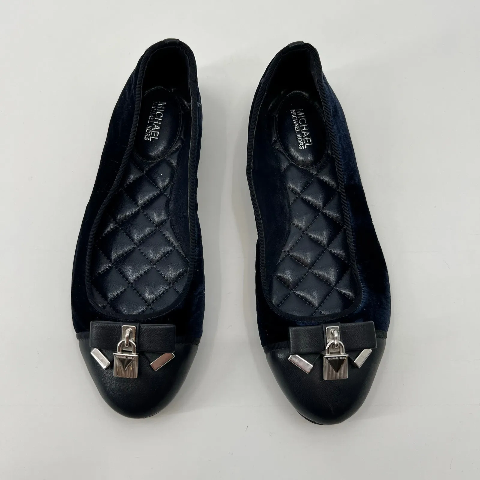 Michael Kors navy blue velvet alice ballet flat shoes silver hardware size 7 - Image 5