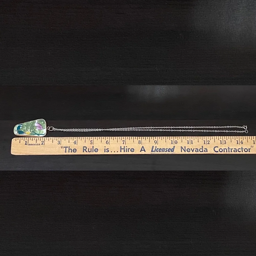 Vintage China Porcelain Pottery Shard Pendant Necklace - Image 11