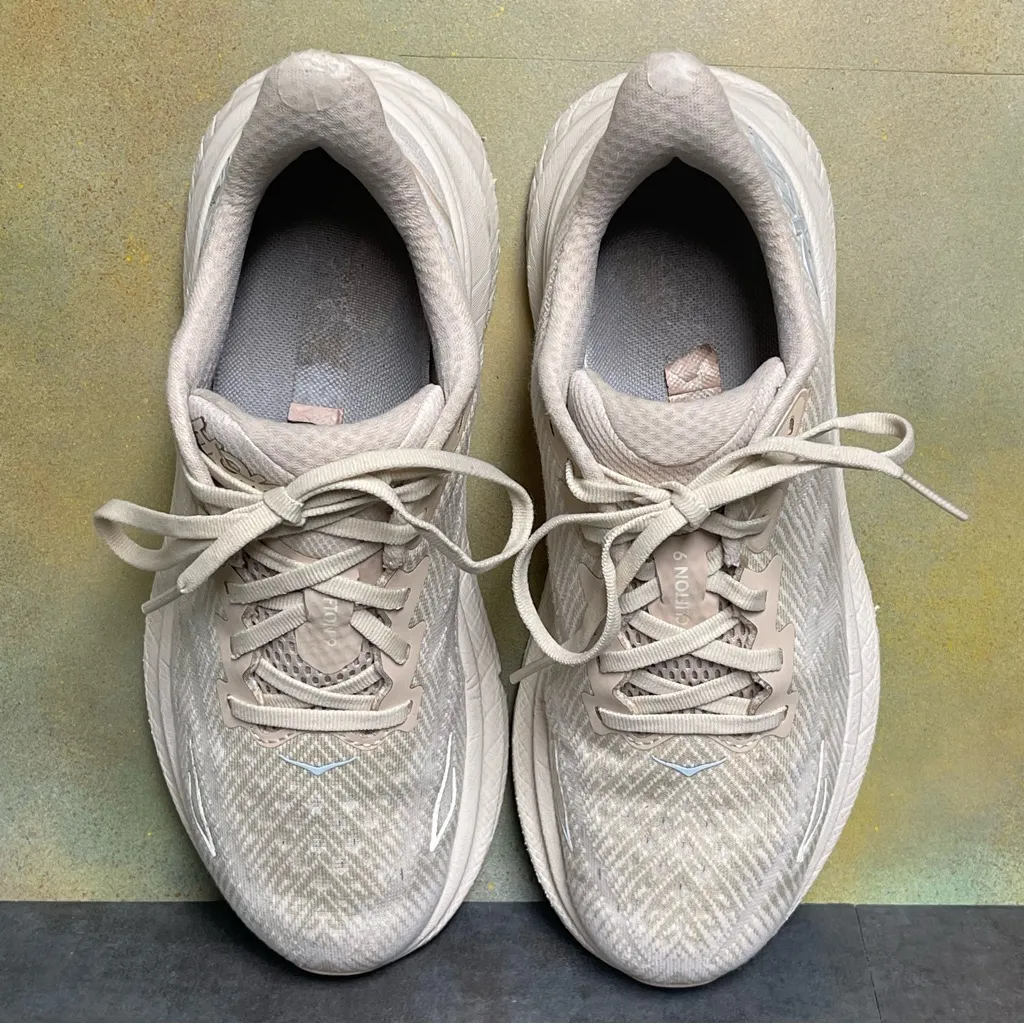 Hoka One One Clifton 9 Women's Beige Running Shoes Size 7.5B - Image 13