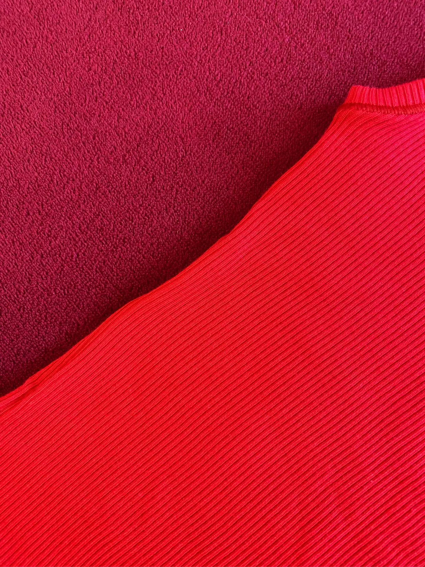 SKIMS cotton rib tank in red size S - Image 3