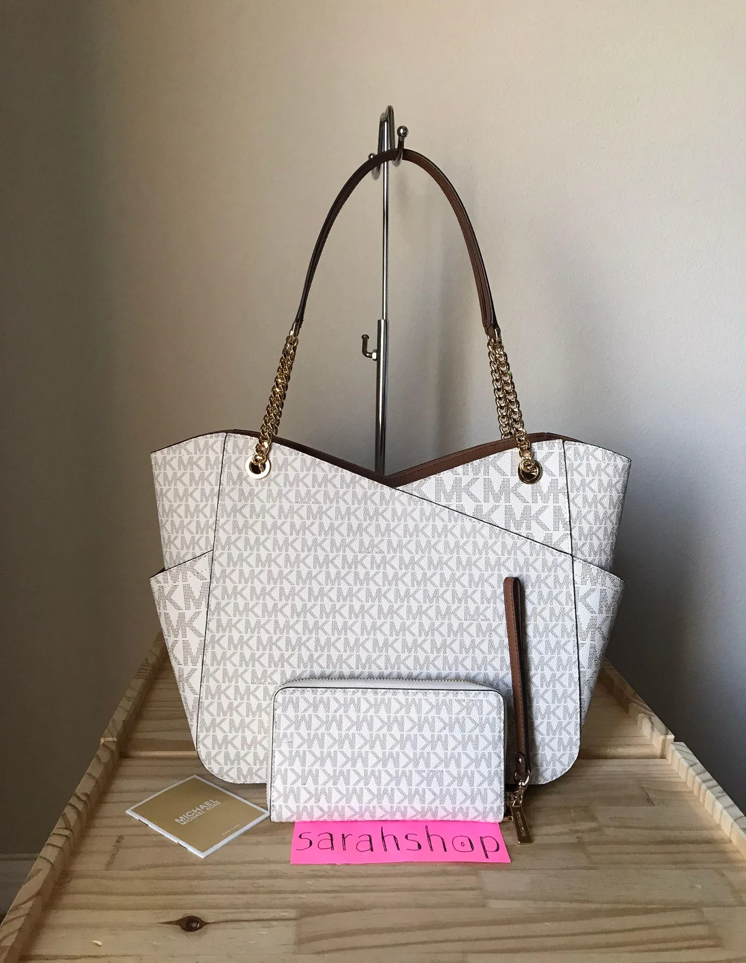 Michael Kors Set - Image 3