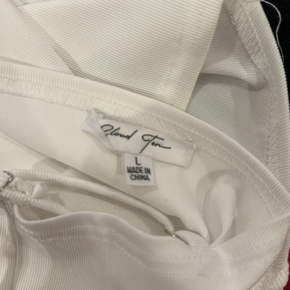 White corseted bodysuit - Image 4