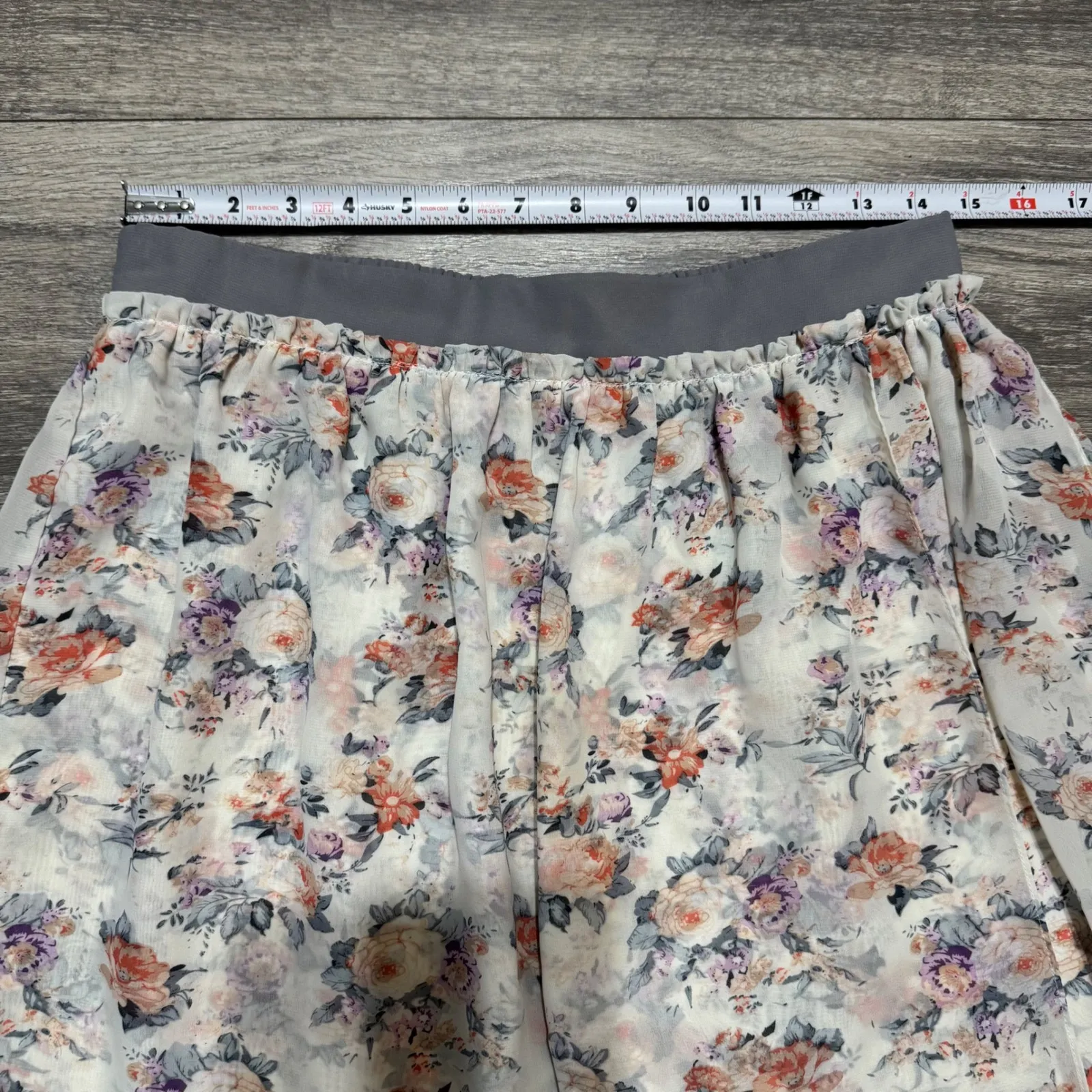 MIKAROSE Women Floral Chiffon Midi Skirt Gray Waistband Ruffle Hem Size M - Image 11