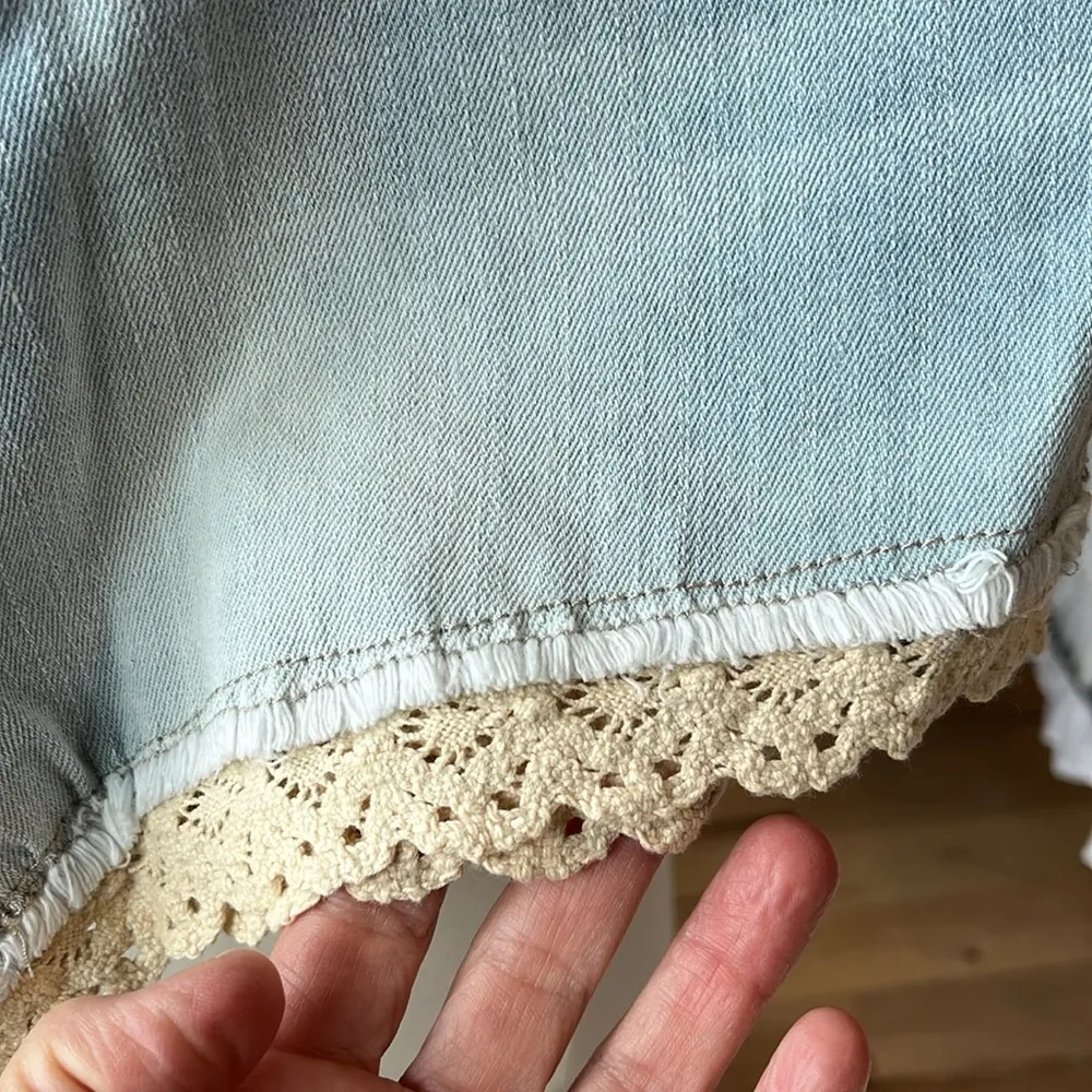 Romantic Altard State Denim Jean Shorts Womens 26/3 New - Image 16