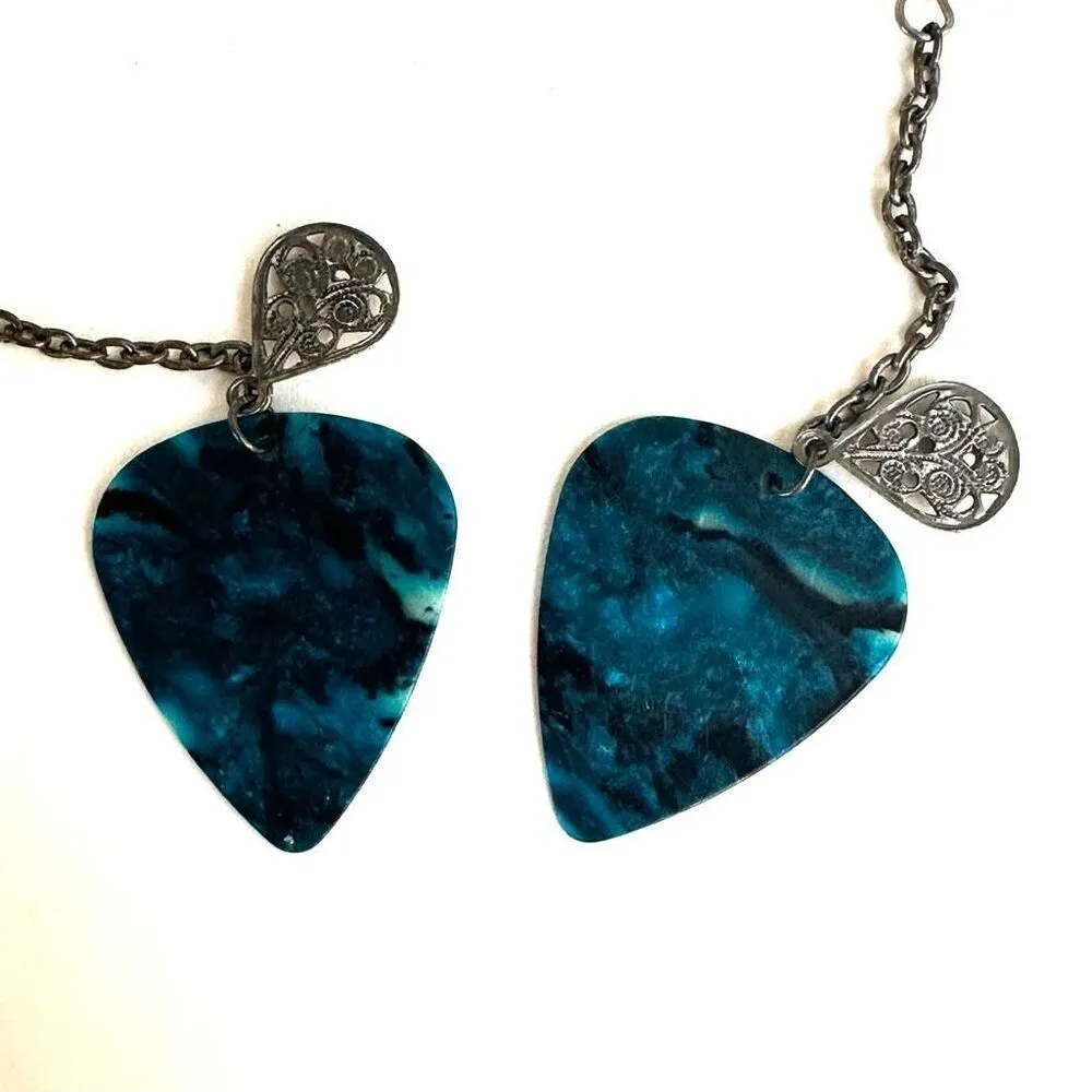 Vintage guitar pick long earrings Blue - Image 5