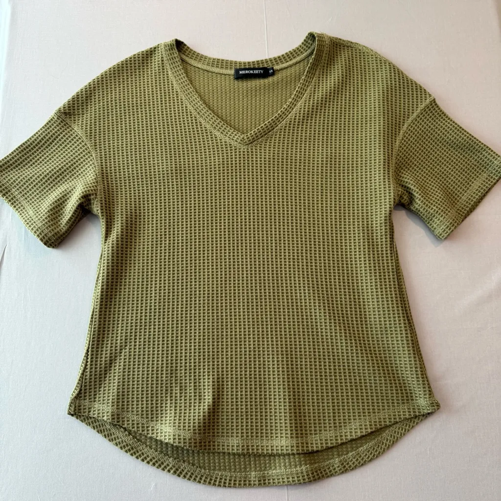 Merokeety Women's Small V-Neck Waffle Knit Top - Olive Green - Image 3