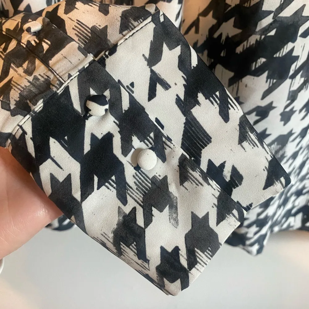 BROCHU WALKER - Mayes Wrap Top Houndstooth - Image 7