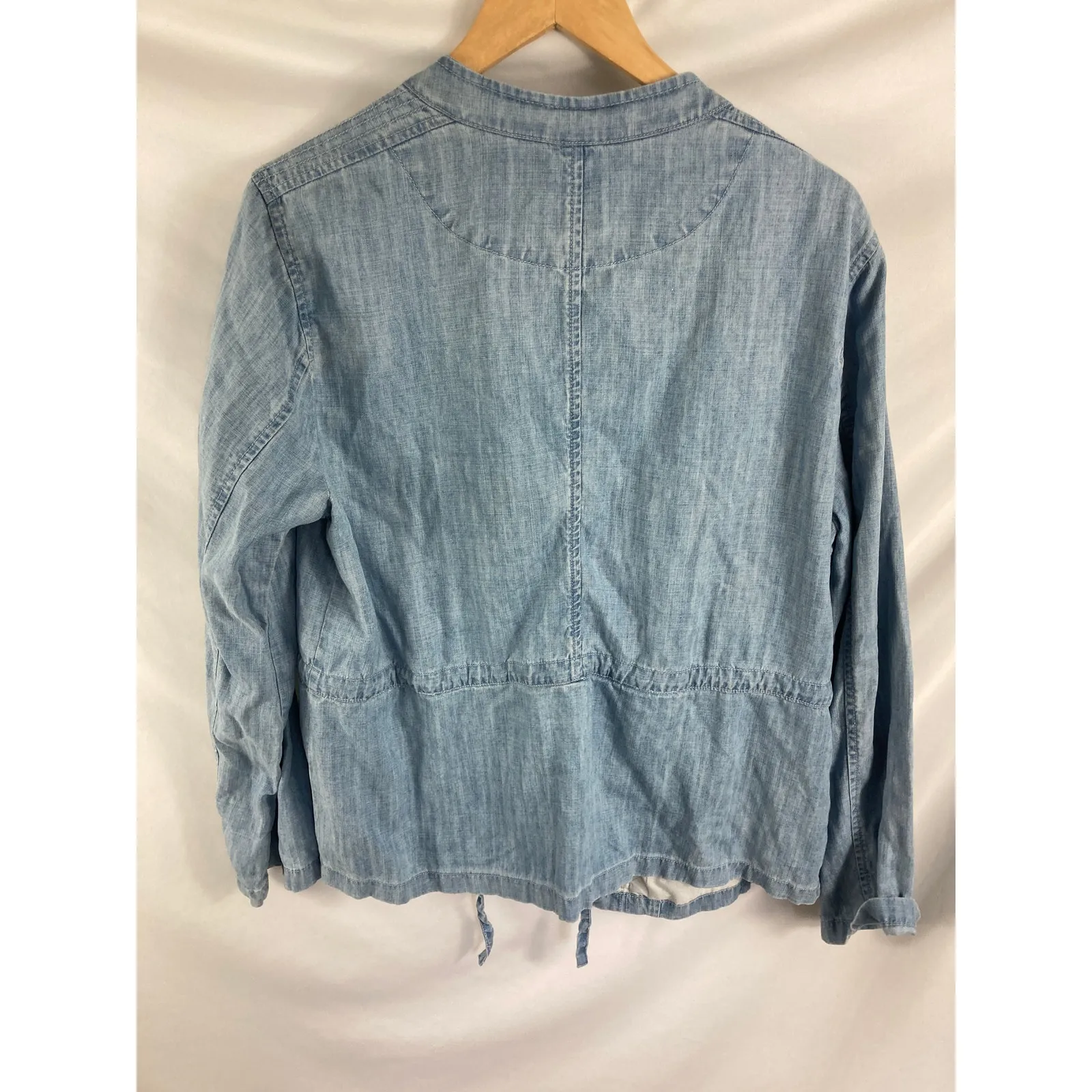 NIC+Zoe Chambray Snap Up Cargo Shirt Size XL - Image 4