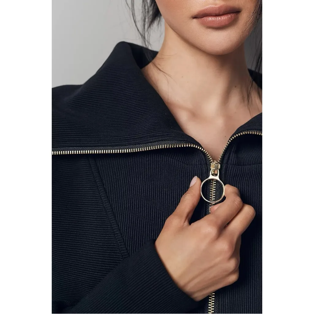 Varley Vine Half Zip Pullover Sweatshirt Sweater in Black Size Small Oversized - Image 7