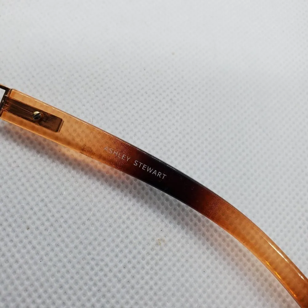 Ashley Stewart +1.50 Tortoisesh Bifocal Sunglasses - Image 6