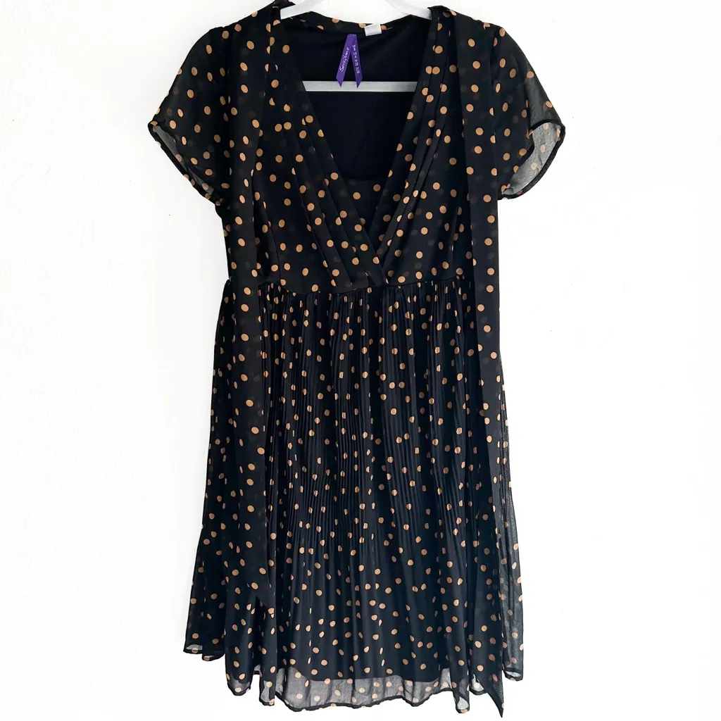 Seraphine Polka Dot Pleated Maternity & Nursing Dress US 4 Black Gold - Image 4