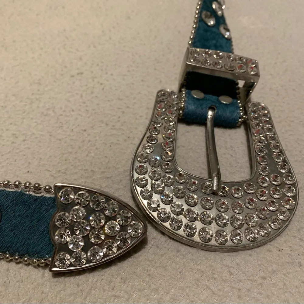 Western Rhinestone Cowgirl Cowboy Bling Studded Genuine Leather Belt Green - Image 2