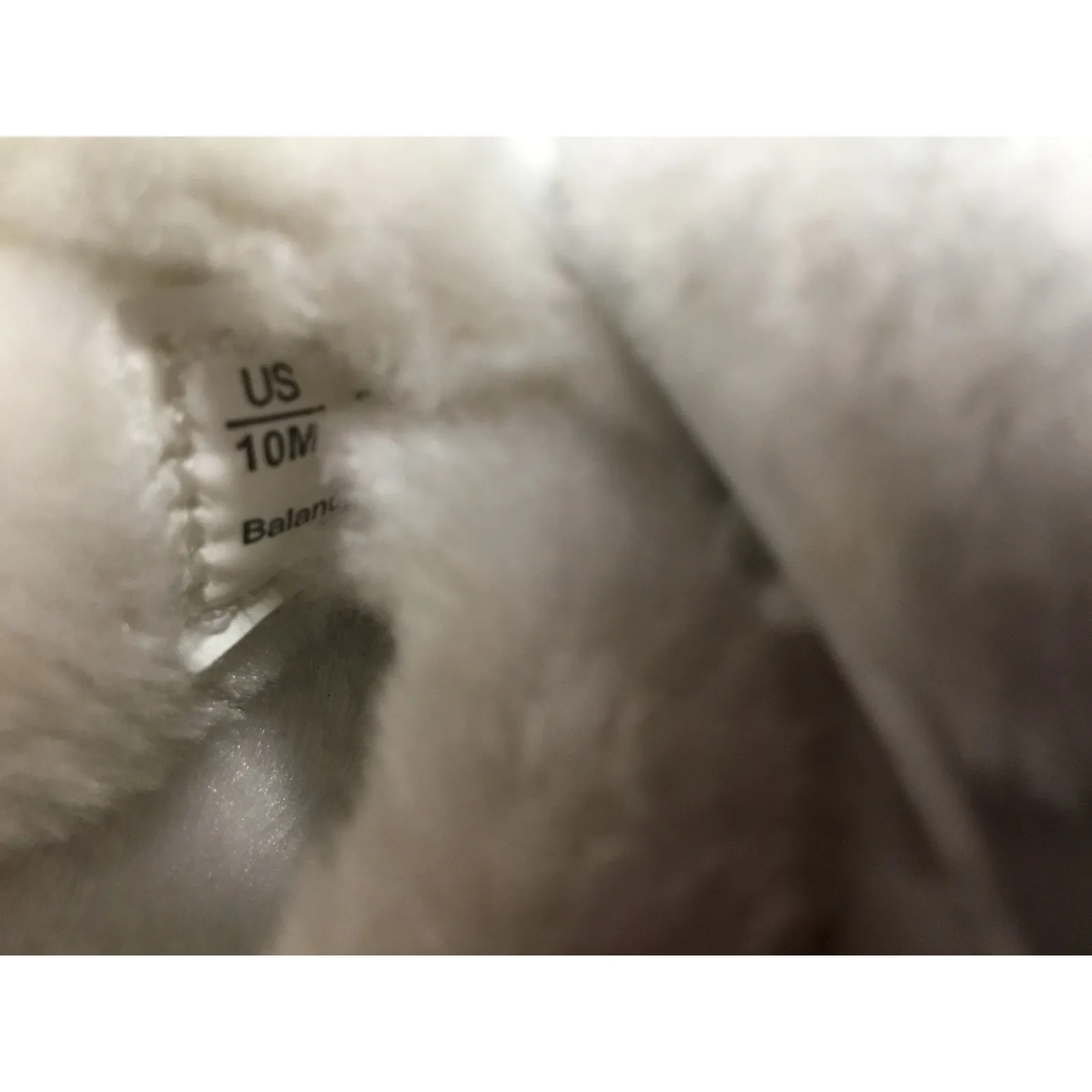 Dr. Scholl's Slide Sandals Women's 10 White Faux Fur Slip - Image 6