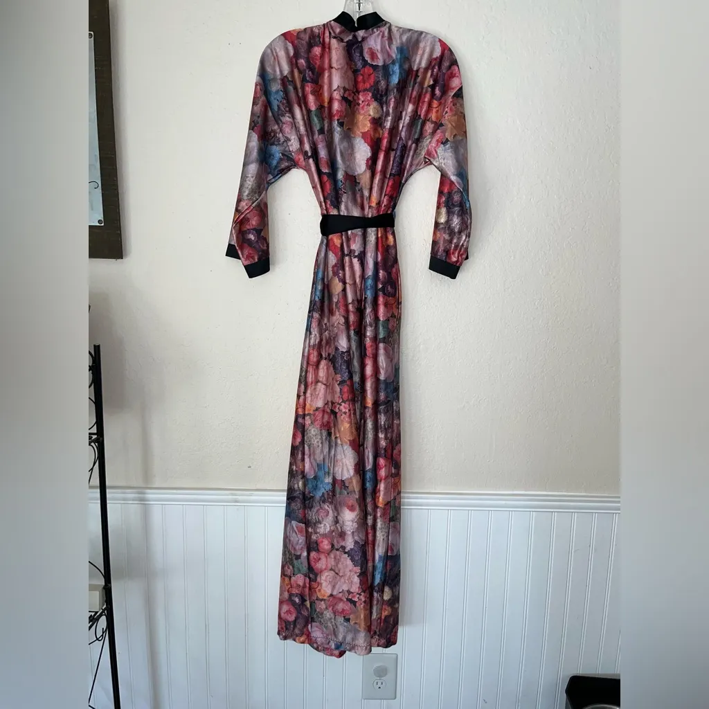 Vintage Floral Satin Kimono Robe Pink Size undefined - Image 5