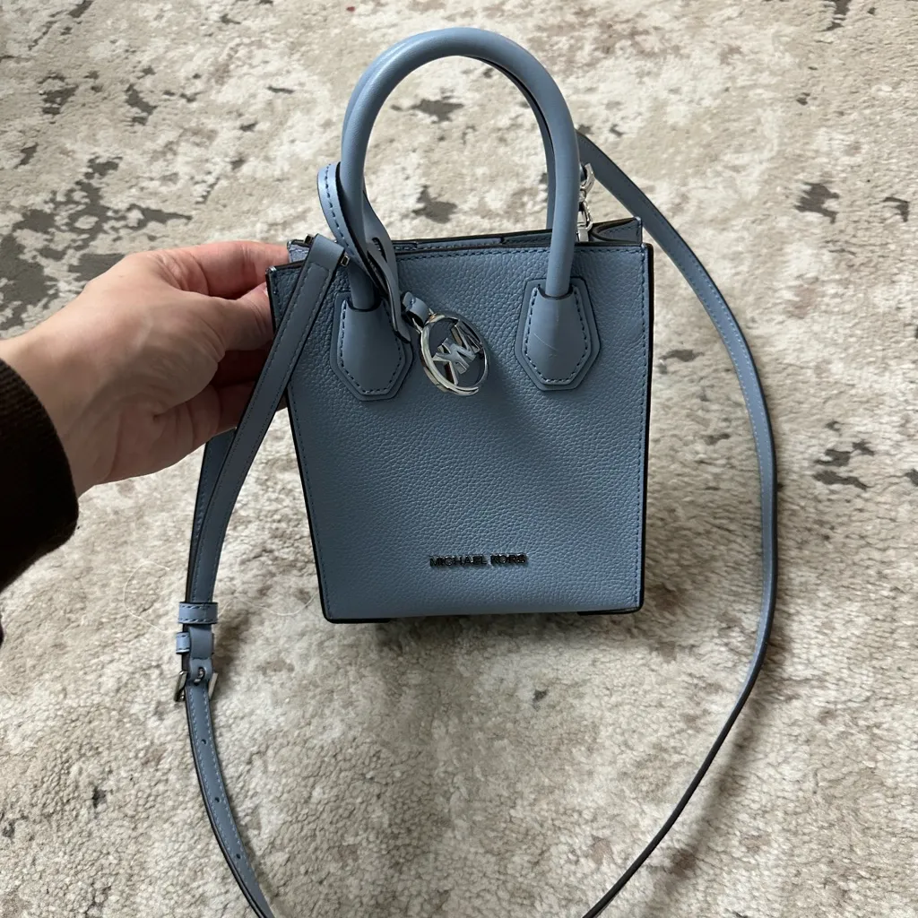 Michael Kors Mercer Extra-Small Pebbled Leather Crossbody Bag - Image 4