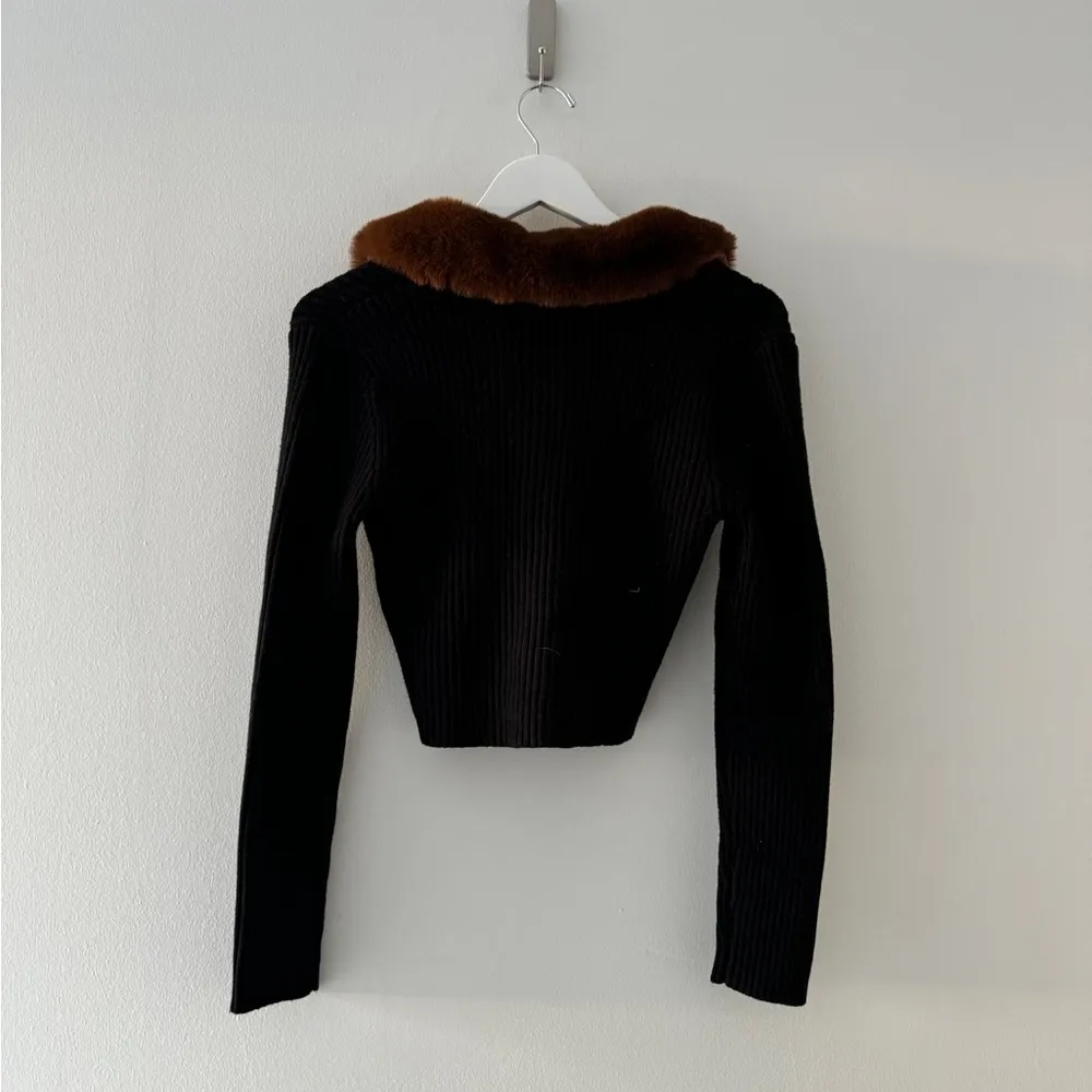 ANTHROPOLOGIE NWT Black Faux Fur Collared Cardigan Sweater S - Image 8