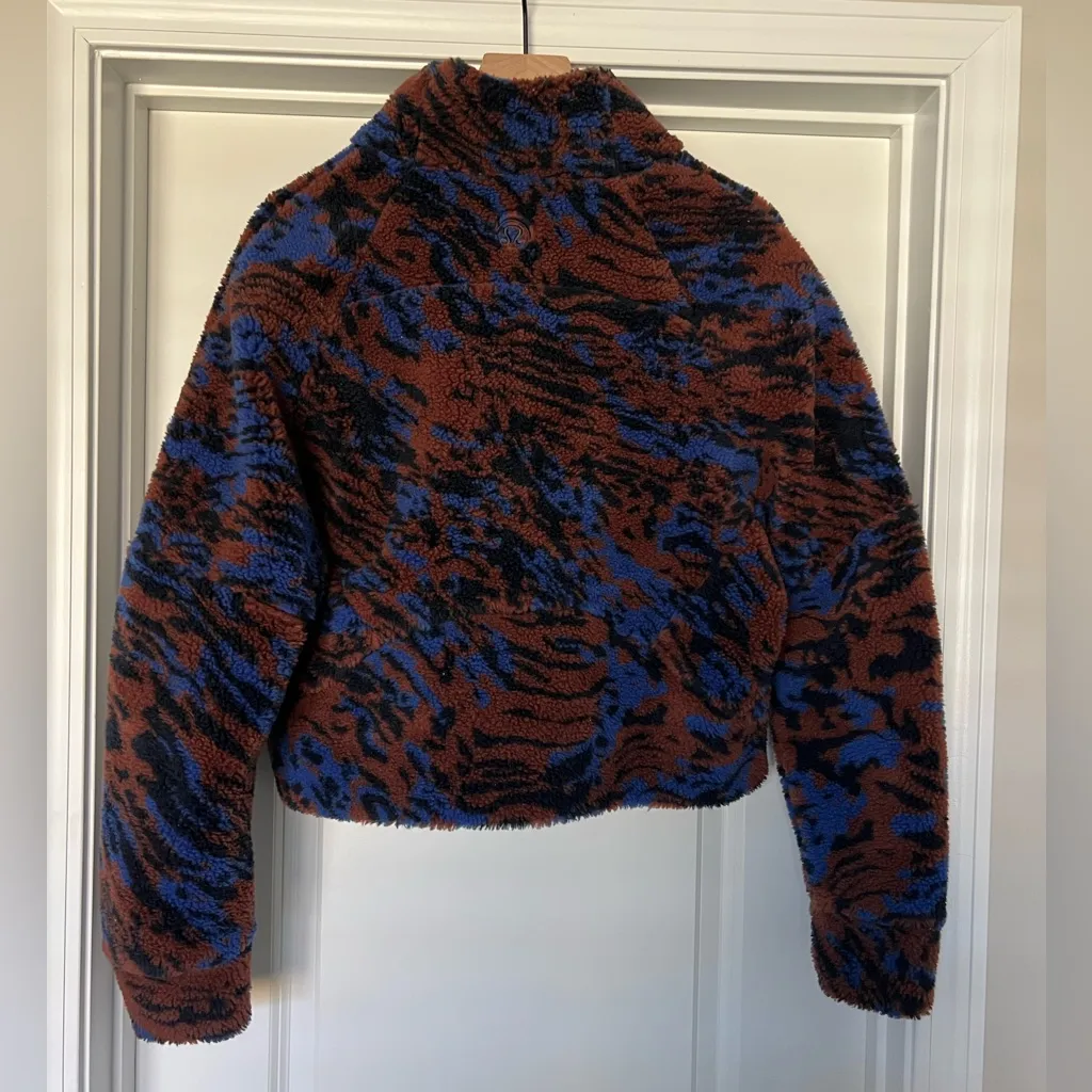 Lululemon Sherpa scuba sweatshirt - Image 2