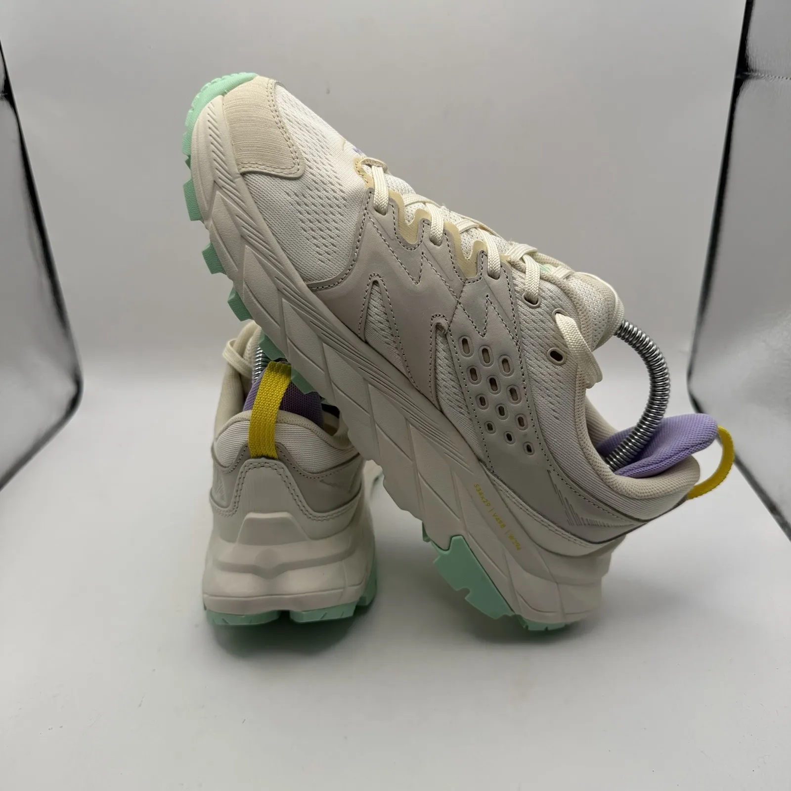 HOKA ANACAPA BREEZE LOW ALABASTER MINT FLUORITE [1127921 - Image 5