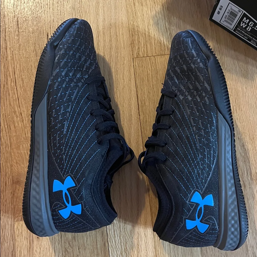 Under Armour UA U Magnetico Select 5 Indoor Soccer Shoe Sz M6.5 W8 - Image 8