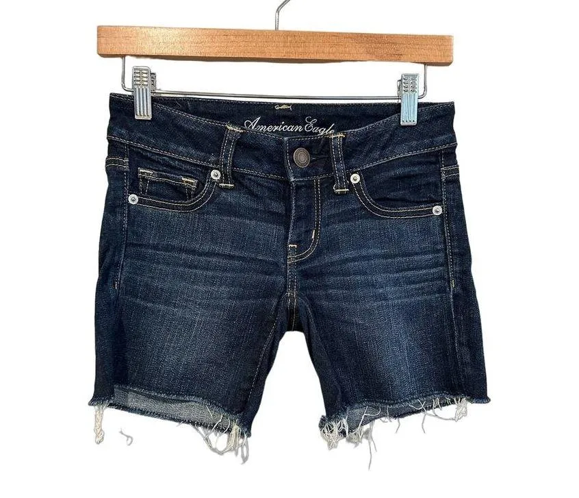 American Eagle Dark Wash Low Rise Raw Hem Cut Off Stretch Denim Jean Shorts 0 - Image 6