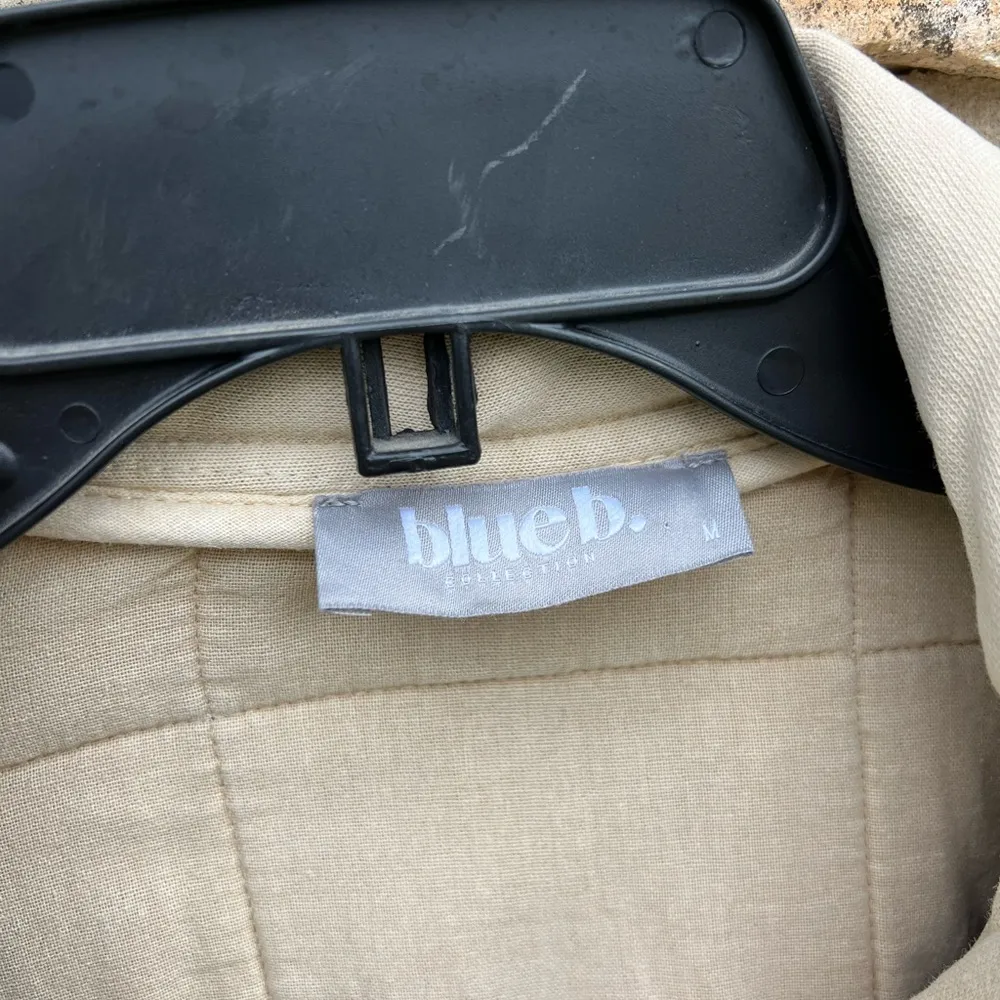 Blue b. Quilted Bomber Jacket Tan Size Medium - Image 6