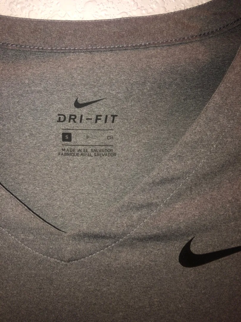 Nike Dri-Fit Shirt - Image 2