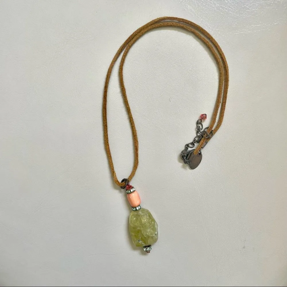 Liz Palacios natural stone pendant necklace on suede cord - Image 3
