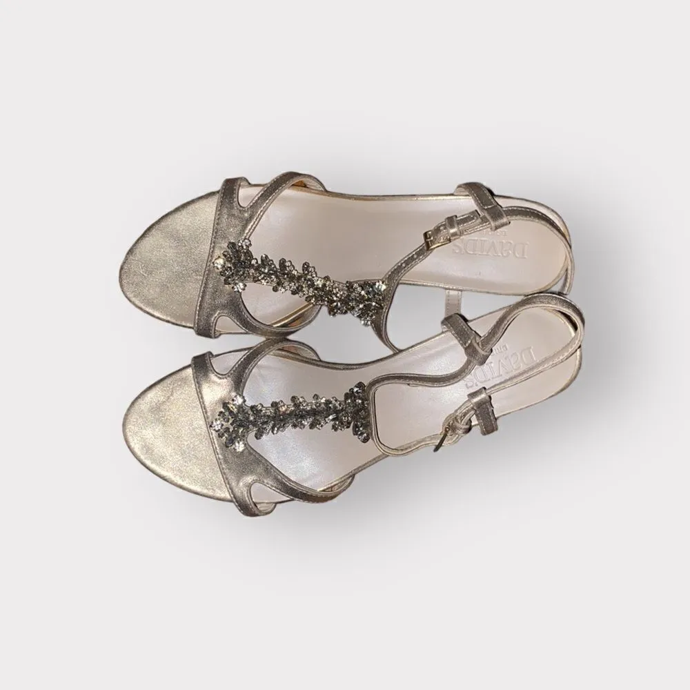 David’s Bridal Gold Leather Sandals Heels Shoes Size 8.5 M - Image 2