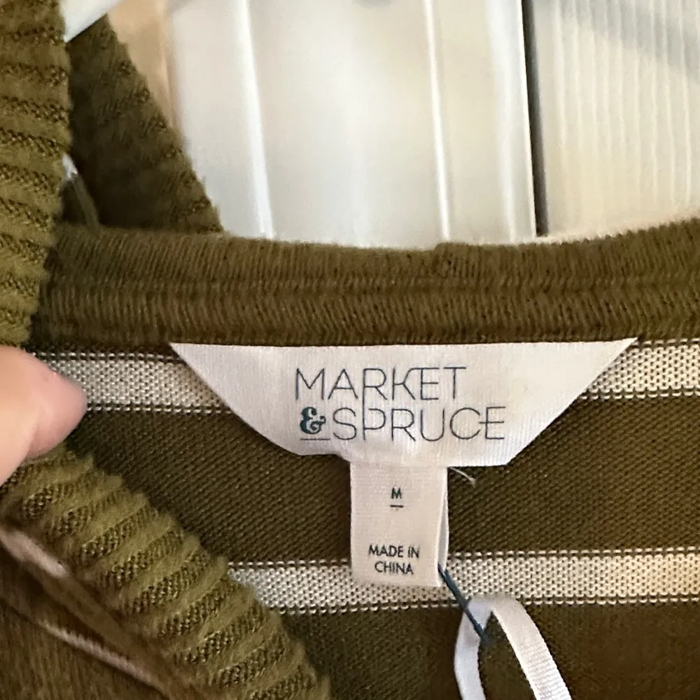 Market & Spruce Green and White Striped Hoodie - Image 4