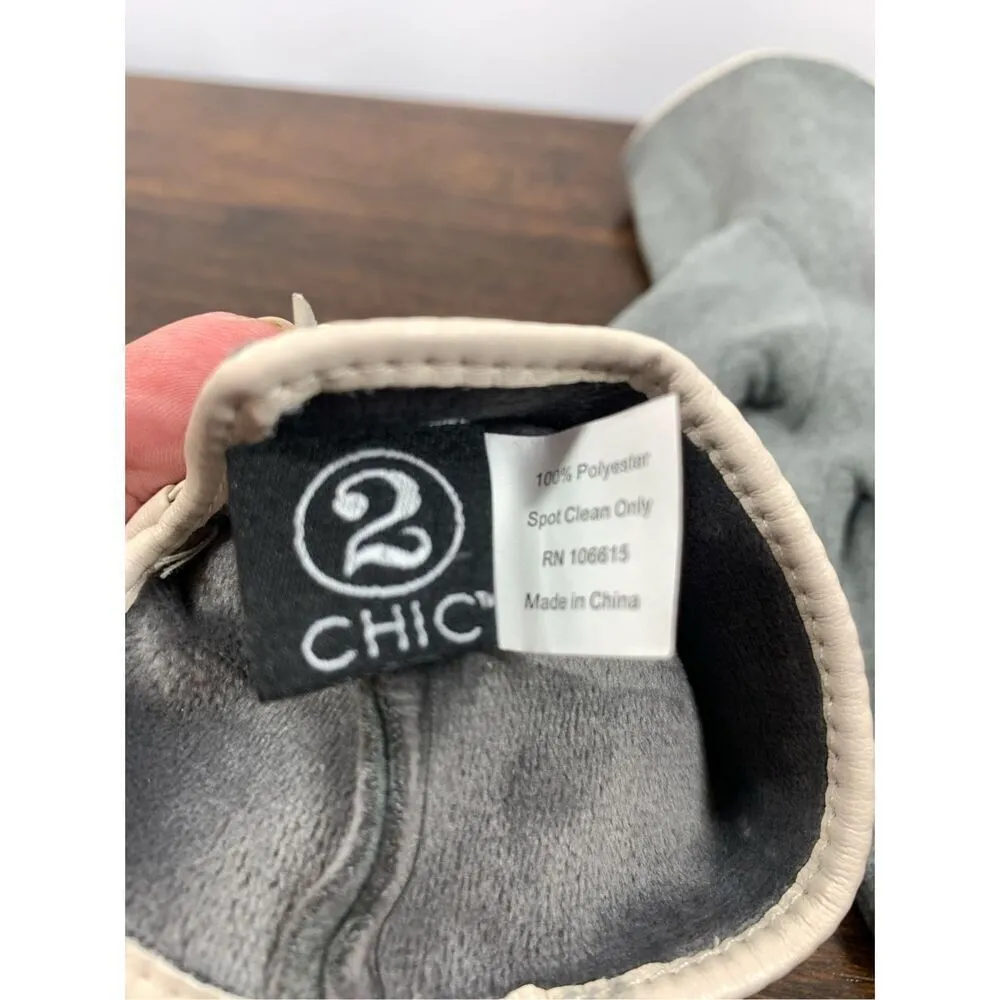 2 Chic Women's Gray Fabric Touch Screen Vinyl Trim Bow Gloves Size Medium Gray - Image 6