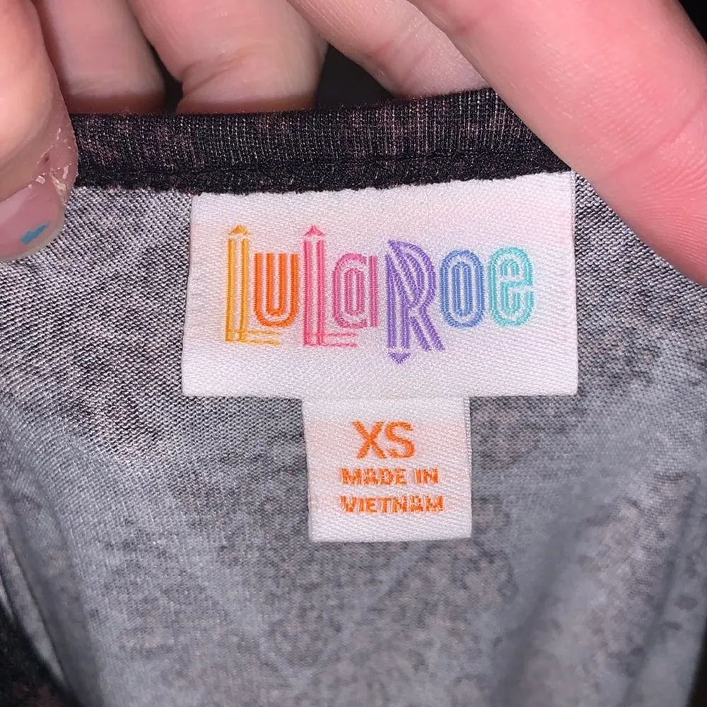 NWT Lularoe Simply Comfortable Grey High Low Oversized Shirt - Image 7