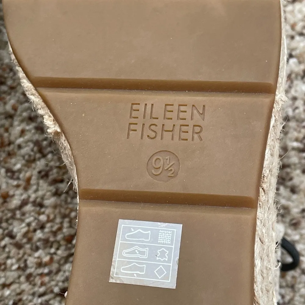 Eileen Fisher Women's Agnes Tan Black Striped Espadrille Wedge NWOT Size 9.5 - Image 7