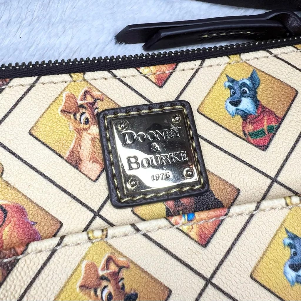 Disney Parks Dooney & Bourke Lady and the Tramp Dogs Crossbody Bag Retired Rare! - Image 4