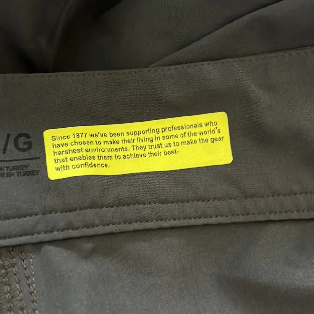 Helly Hansen Gray Active Hybrid Shorts Women's Large - Image 7