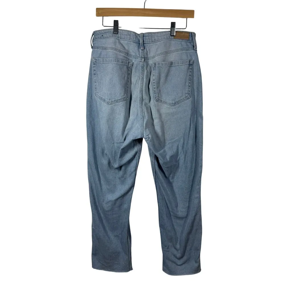 Hollister Jeans Women Size 11R Blue Curvy Ultra High Rise Mom Jean Raw Hem Light - Image 2