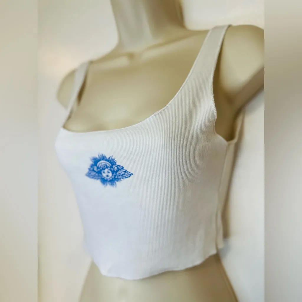 Princess Polly Angel Kiss Ribbed Cropped Tank US Size 4 White With Blue Print - Image 5
